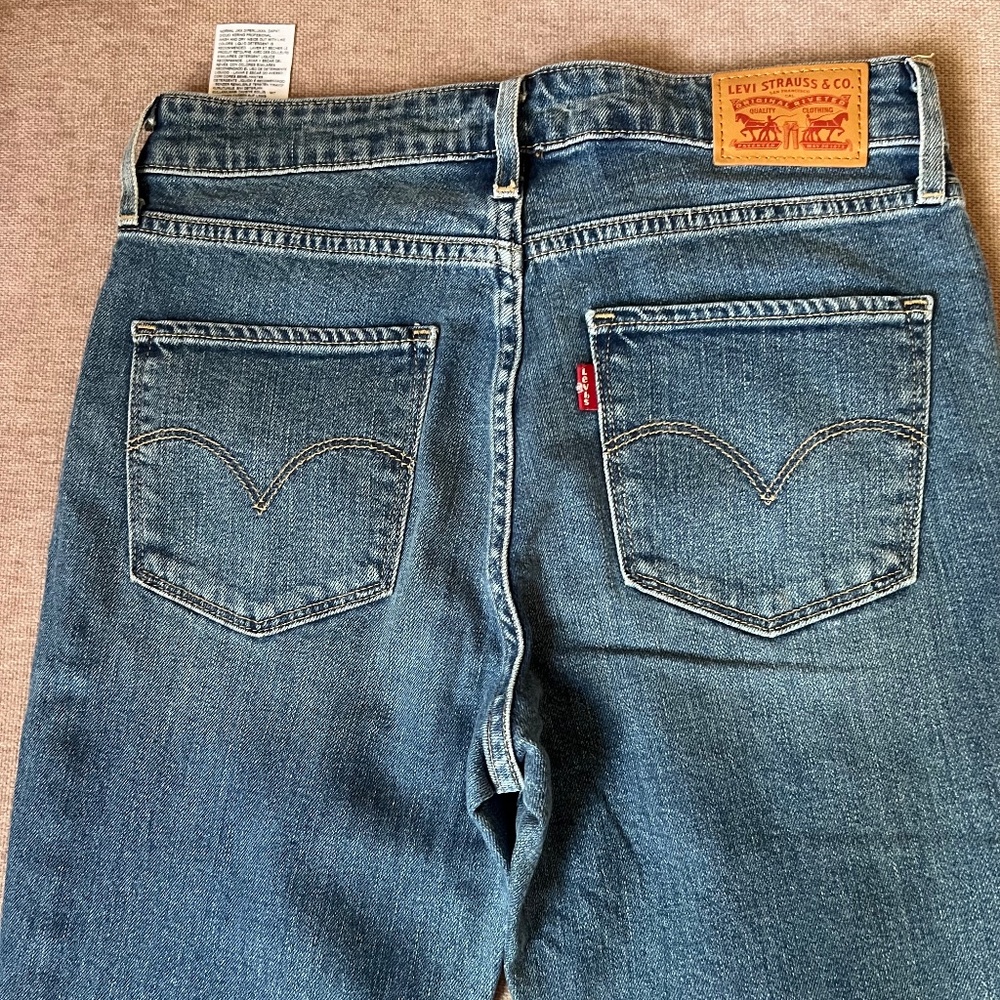Levi's 721 High Rise Skinny - Picture 8 of 8